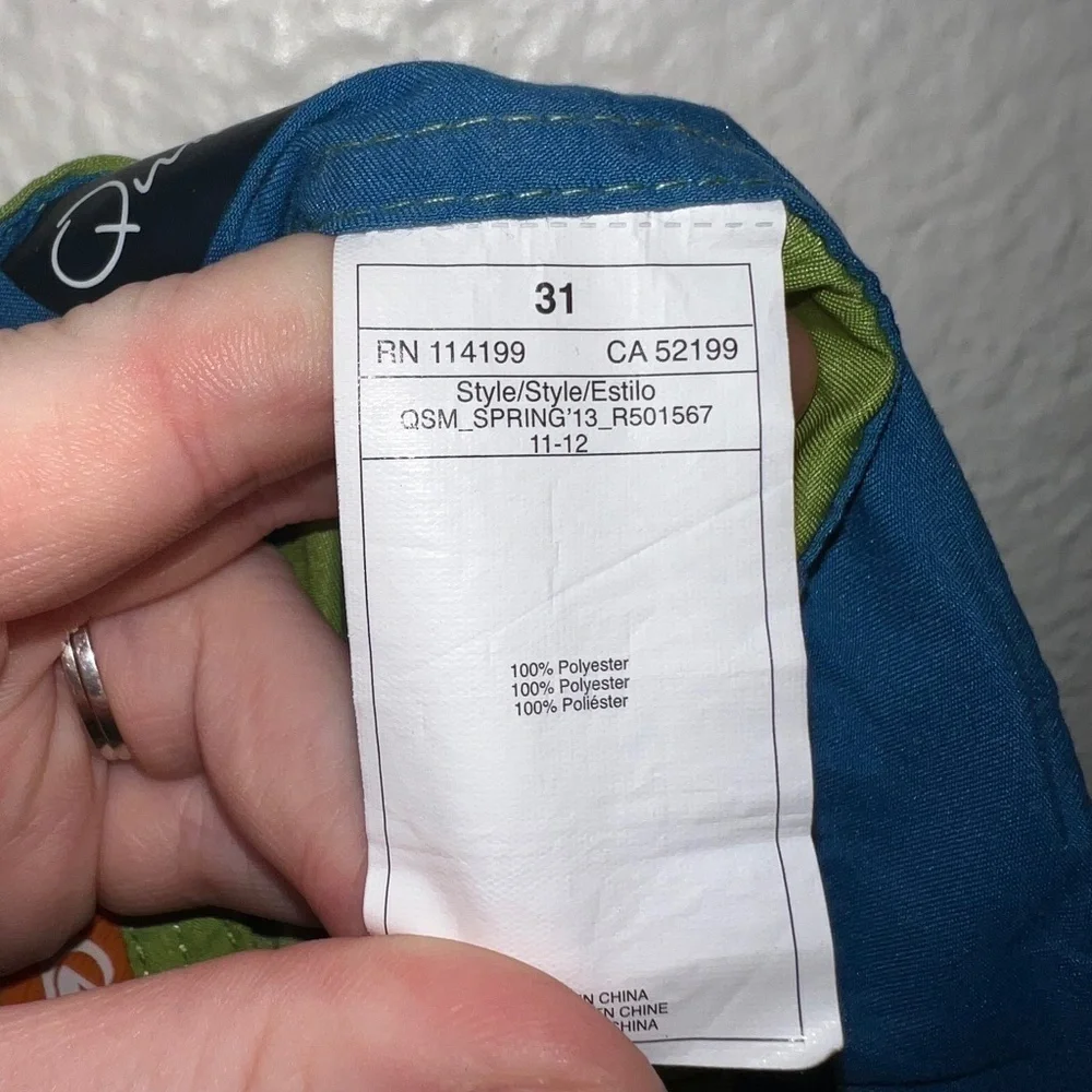 Men's Quiksilver Green Board Shorts size 31 waist